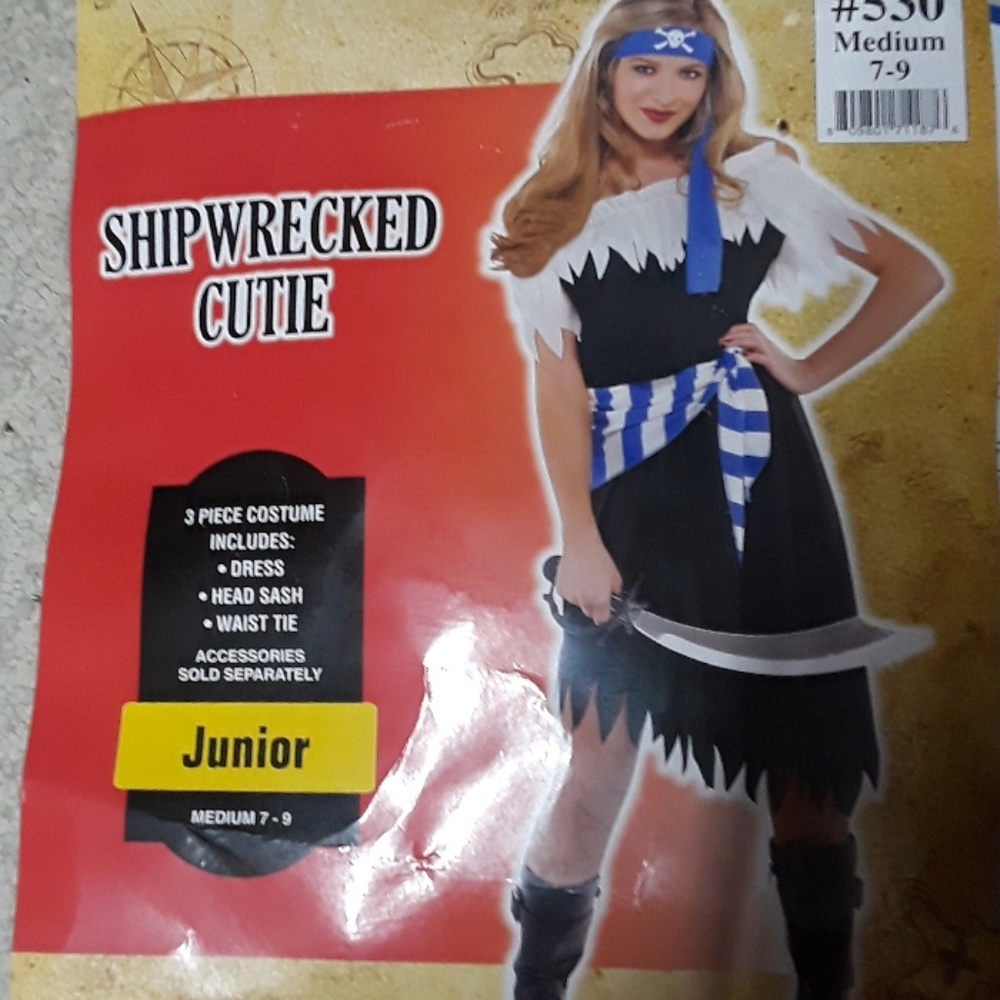 Ship Wrecked Cutie Pirate Costume